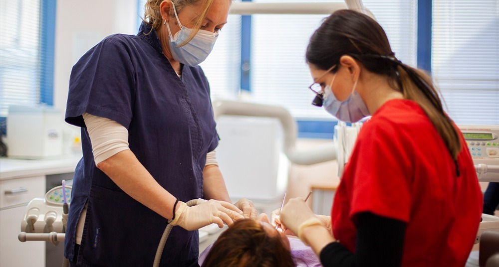 dentista a reggio emilia